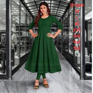 Kurti y Pantalón de Rayón con Bordado Schiffli para Mujer, para Oficina y Hogar, a Precio Accesible - Product Image 2