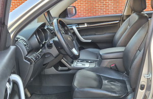 Kia Sorento 2010, Sorento R Diésel 2WD 2.2 TLX - Product Image 2