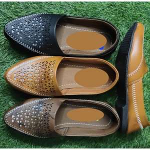 Rajasthani รองเท้าประดับถ้วยแบบดั้งเดิมของผู้ชายรองเท้ากันน้ำรองเท้าปรับแต่งสีได้2026 - Product Image 5