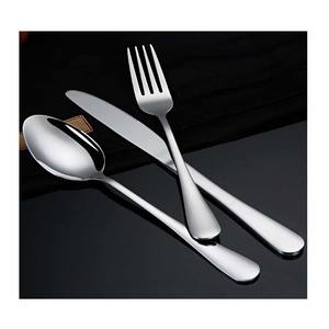 Ensemble de couverts à fourchette et cuillère en or au Design rond moderne à Long manche - Product Image 5