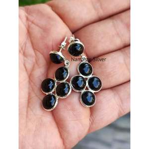 Pendientes Colgantes Hechos a Mano en Plata de Ley 925 con Piedra Preciosa de Ónix Negro de 7.0 mm, Diseño Geométrico, Elegante Regalo para Ella - Product Image 3