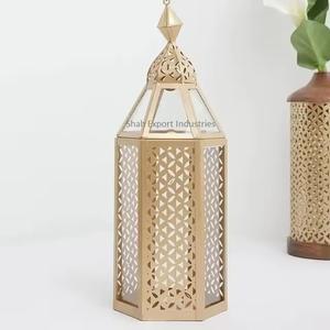 Festivals et décoration de la maison sol et suspension lanterne marocaine en métal fini or lanternes à bougie en verre transparent - Product Image 6