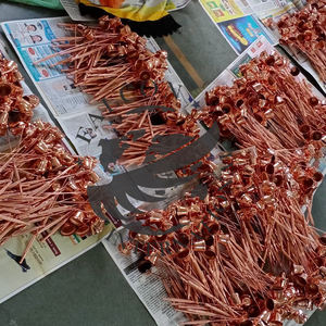 Abatidor de velas de latón y aluminio especial de Navidad hecho a mano Impresión personalizable para decoraciones para el hogar y la fiesta Material de metal - Product Image 4