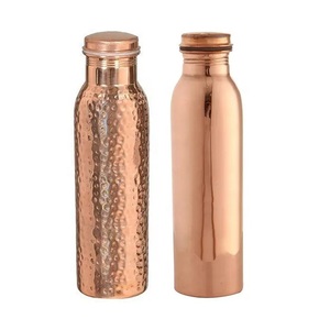 Botella de cobre puro altamente pulida a prueba de fugas Vasos inspirados en Ayurveda Exportación mundial desde la India - Product Image 1