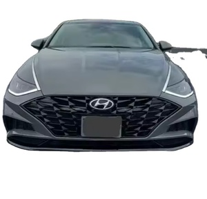 SUV Ultra-Luxe d'Occasion 2024, Transmission Intégrale, Conduite à Gauche, Barres de Toit en Alliage d'Aluminium, Faible Kilométrage, Très Bien Entretenu, Fourni du Japon - Product Image 1