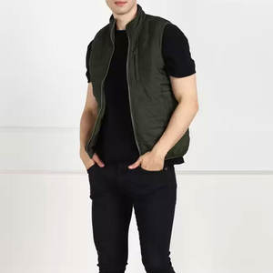 Nouvelle arrivée Veste matelassée sans manches de qualité supérieure pour homme Coupe personnalisée et image de marque - Product Image 3