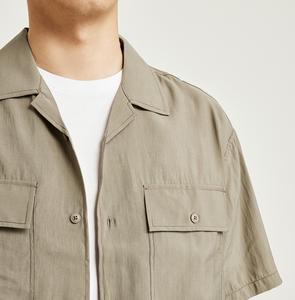 Chemises à col cubain en coton pour hommes Chemises à col cubain pour hommes style estival avec patchs personnalisés de qualité supérieure avec poches - Product Image 5