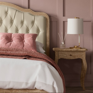 Cama de madera maciza de estilo francés de lujo Color blanco lavado clásico con cabecero trasero de botón para uso residencial - Product Image 5