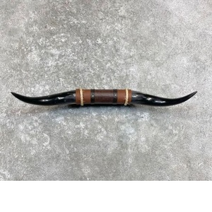 Cuernos de buey negros de gran calidad de la India, cuernos de toro decorativos anchos para granja, hombre, cueva, decoración temática occidental, artesanías naturales - Product Image 1