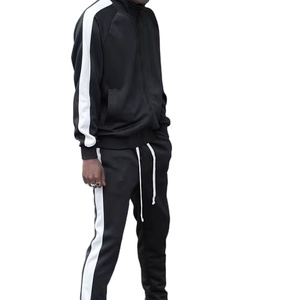 Conjuntos Deportivos de Dos Piezas para Hombre, Trajes Deportivos para Correr, Fabricantes Personalizados, 2026 - Product Image 3