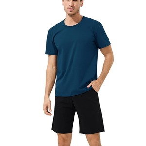 Ensemble 2 pièces t-shirt et short décontractés d'été pour hommes costume de sport avec logo personnalisé imprimé de style vintage du fournisseur BD - Product Image 6