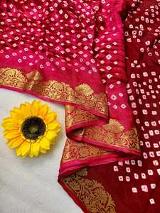Sari Tradicional de Algodón y Seda Bandhani con Diseño Elaborado y Estilo Kanjivaram Hecho a Mano para Bodas de Mujeres, Hecho en India - Product Image 3