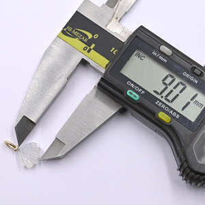 Pendentif en laiton plaqué or en forme de plume avec pierre de lune arc-en-ciel de 14 à 16 mm, avec passant, pour la création de bijoux en pierres précieuses naturelles - Product Image 4