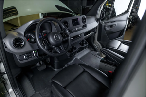 PRÊT À CONDUIRE - VÉHICULE D'OCCASION À VOLANT À GAUCHE |   2020 MERCEDEEESSS-BENNNZZZ SPRINTEERRR 2500 4X4 RV CONVERSION - Product Image 4