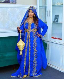 Abaya de style Dubaï de qualité supérieure pour les femmes musulmanes avec une belle broderie travail élégant robe islamique avec Hijab modeste caftan - Product Image 5