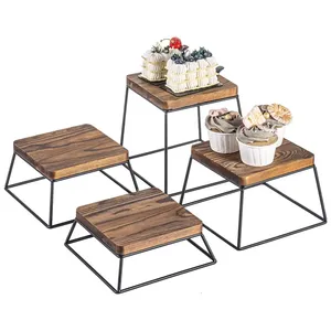 Soporte de madera para pizza de forma ovalada con acabado de hierro negro, perfecto para servir pizza y postres en mesas de comedor y eventos - Product Image 6