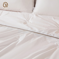 Vente en gros de lot de couette de luxe en bambou biologique Soft Oeko-Tex Standard 100 Hotel King Size pour Noël, Thanksgiving et Quilting