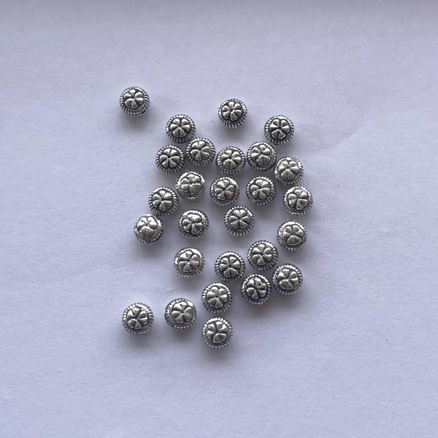 7Mm 925 Sterling Zilveren Ronde Bloem Snijwerk Spacer Handgemaakte Kralen Geoxideerd Goud Kraal Diy Sieraden Maken Kralen Voorraad Spacer