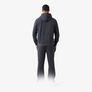 Survêtement à la mode pour hommes adapté à l'impression de logo personnalisé parfait pour les distributeurs de vêtements de sport et les entreprises de vêtements - Product Image 4