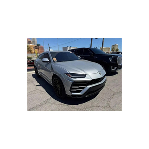 Lamborghini Huracan Sterrato concept avec des pneus tout-terrain et un design robuste pour la conduite aventureuse. - Product Image 1