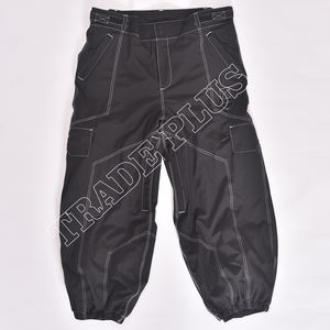 Pantalon de neige noir haute performance avec coutures contrastées blanches Multi-poches cargo Boucles de ceinture Braguette avant et poignets Cinch - Product Image 1