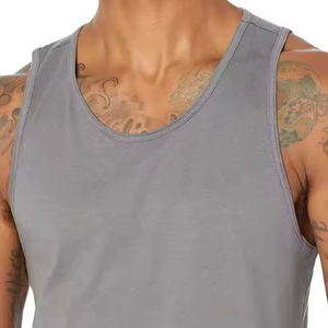 Débardeurs de gymnastique athlétique pour hommes doux et durables parfaits pour la musculation tenue décontractée couleur coton polyester débardeurs pour hommes - Product Image 5
