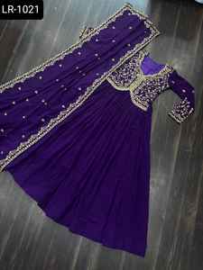 Traje Salwar Kameez con el último diseño y bordados elaborados con lentejuelas para bodas y eventos de la India y Pakistán - Product Image 6