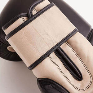 Gants de boxe professionnels en matériau de couleur Gants de boxe personnalisés Gants de boxe fabriqués en usine - Product Image 4