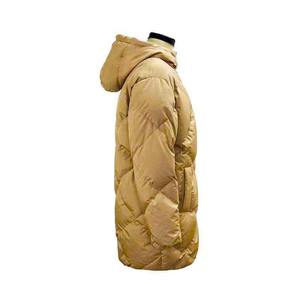 Veste matelassée pour femmes, sur mesure, rembourrage en duvet, mode streetwear, décontractée, extérieur, fabricant OEM, fournisseur d'usine - Product Image 4
