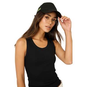 Top Deportivo Informal Hecho de Tela de Lona Resistente - Product Image 3