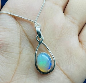 Colgante de plata con piedras preciosas de ópalo etíope hecho a mano colgante llamativo con colgantes de dijes - Product Image 3