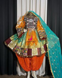 Robe pour femme Vintage afghane traditionnelle faite à la main soie et coton de haute qualité meilleur matériel pour l'été 0704 - Product Image 3