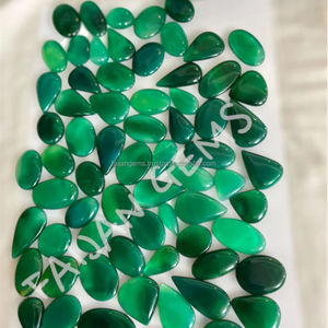 Cabochon de pierres précieuses en vrac en Onyx vert naturel poli mélange forme toutes tailles Cabochon de cristal pour la fabrication de pendentifs de bijoux - Product Image 1