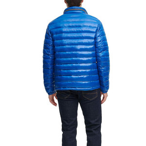 Cómodo y elegante abrigo cálido de invierno chaqueta gruesa para exteriores chaqueta acolchada de burbujas con capucha personalizada para hombres - Product Image 3