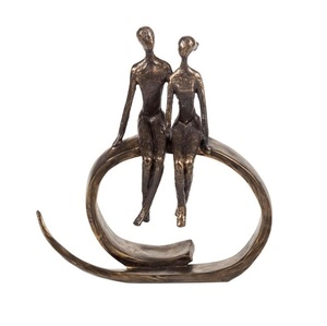 Sculpture en aluminium coulé de designer, conçue pour les maisons de caractère, mettant en valeur une structure épurée et une identité artistique. - Product Image 1