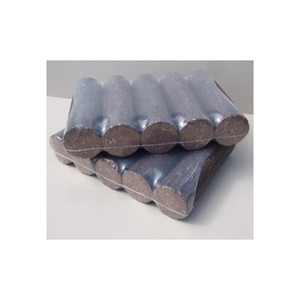Sistema de Calefacción con Briquetas de Madera, Combustible Paletizado y Empaquetado, 600 kg/m³ de Densidad, 10% de Humedad, para Uso en Interiores - Product Image 1