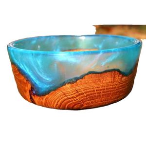 Cuenco decorativo en madera y resina con diseño hecho a mano, perfecto para una decoración moderna del hogar y una exhibición elegante - Product Image 1