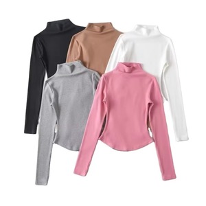 Camiseta informal de tacto suave para Mujer Perfecta para viajes de uso diario y salidas relajadas con tela transpirable que ofrece todo el día OEM - Product Image 1