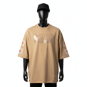 Camiseta Holgada para Hombre, Talla Grande, Tejido Jersey de Algodón Grueso de 240 GSM, Transpirable, Color Beige, Logotipo de Silicona, Ajuste Personalizado - Product Image 1