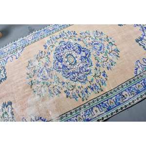 <b>Vintage</b> Turkish <b>Rug</b> Beige Blue 5.3 X 8.2ft Handmade Plush Pile Height Rectangular Shape Tabriz Patchwork Wool Polyester Latex - Product Image 5