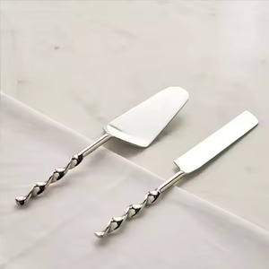Ensemble de couteau à gâteau et de serveur en laiton artisanal conçu pour des fêtes et des événements parfaits - Product Image 4