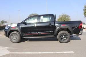 NUEVO TOYOTA HILUX SR5 2026 DOBLE CABINA 4 PUERTAS 4.0L DIÉSEL 6 CILINDROS TRANSMISIÓN AUTOMÁTICA TURBO PANORÁMICA - Product Image 3