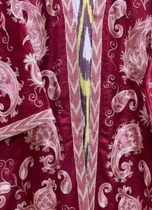 เสื้อโค้ทแฟชั่นสำหรับผู้หญิงสไตล์คลาสสิกหรูหราคอวีปักด้วยมือเสื้อโค้ทเรืองแสงสำหรับฤดูหนาวคอลเลกชั่นใหม่ - Product Image 2