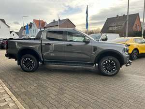 Ford Ranger Wildtrak 2024 USADO (205)hp Transmisión - Gasolina 5.0L - 4 Cilindros 4x4 Volante a la Izquierda Transmisión Automática - Product Image 4