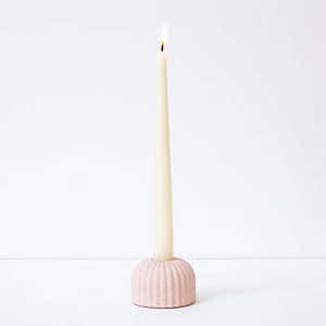 Ensemble de 4 bougeoirs élégants avec des tailles et des formes personnalisées, 2 tons de couleur, parfaits pour la décoration intérieure, les mariages et les occasions spéciales - Product Image 5