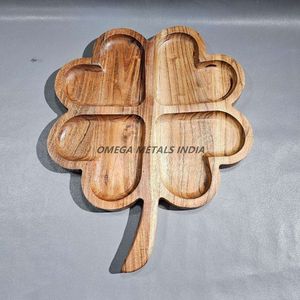 Bandeja circular de madera de acacia hecha a mano con bordes profundos para una cocina elegante y mejoras de decoración rústica para el hogar - Product Image 4