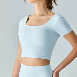 ผู้หญิงแขนสั้นเสื้อกีฬาสําหรับฟิตเนส Crop Top เสื้อออกกําลังกายสําหรับสตรีกีฬา Zip Up แขนเสื้อกีฬา - Product Image 2