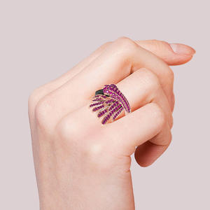 แหวนแฟชั่นเงินสเตอร์ลิงดีไซน์เจลูเลีย ไฟร์รี่ แพชชั่น ฟลามิงโก - Product Image 4