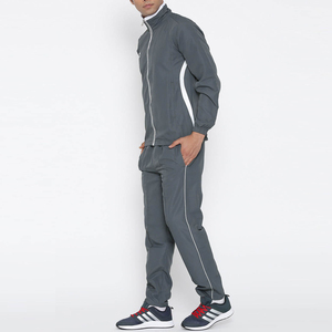 Conjuntos Deportivos para Hombre de Alta Calidad, 95% Poliéster, 5% Spandex, con Estampado a Color - Product Image 3