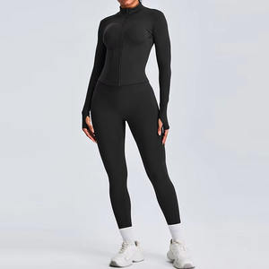 Ensemble de yoga pour femmes dernier modèle à bas quantité minimale de commande vente en gros de vêtements de yoga de remise en forme avec logo personnalisé ensembles de yoga pour femmes sans couture - Product Image 1